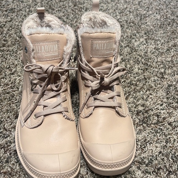 PALLADIUM FAUX FUR & LEATHER BOOTS - Picture 6 of 11